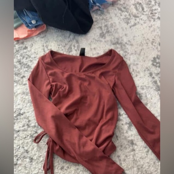 Shirt - Picture 1 of 1